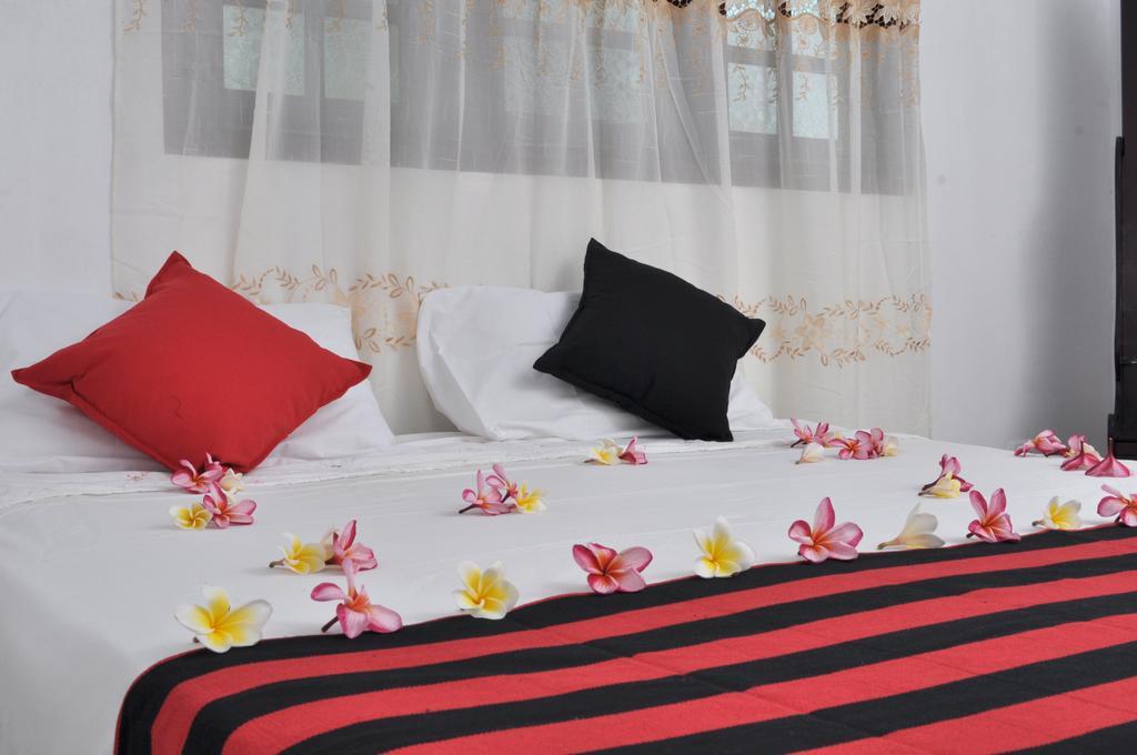 Tms Beach House Negombo Eksteriør bilde